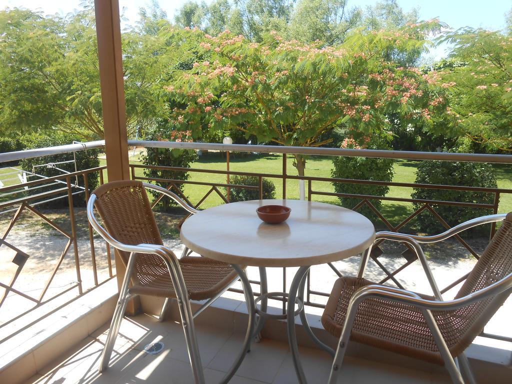 יואנינה Zisis Garden Studios מראה חיצוני תמונה
