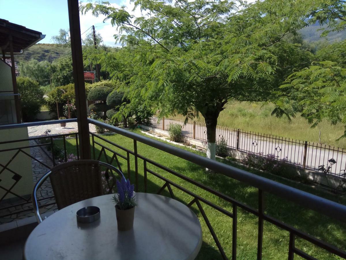 יואנינה Zisis Garden Studios מראה חיצוני תמונה