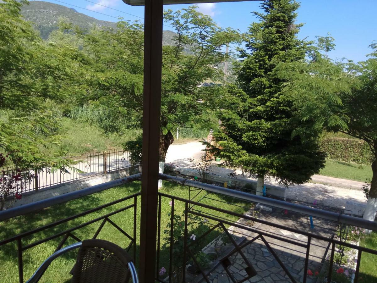 יואנינה Zisis Garden Studios מראה חיצוני תמונה