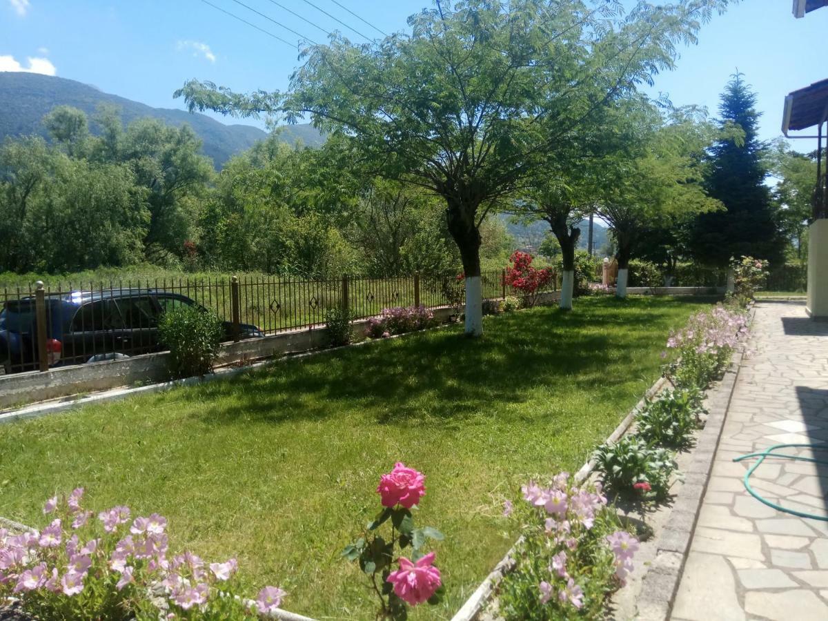 יואנינה Zisis Garden Studios מראה חיצוני תמונה